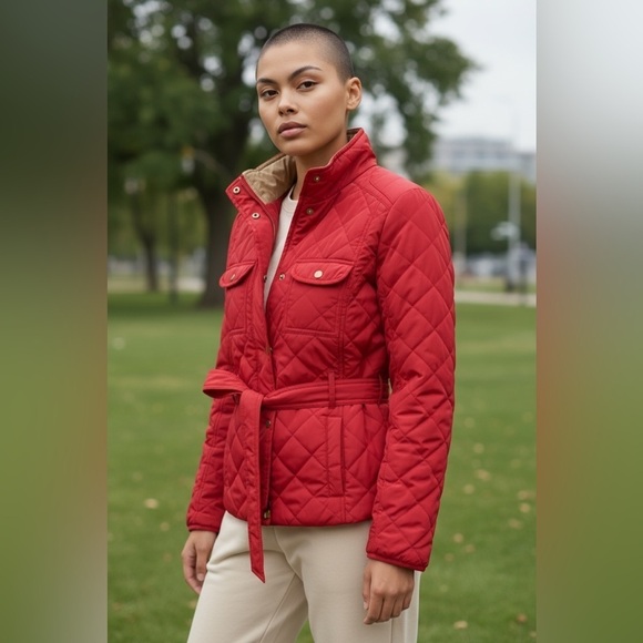 GAP Jackets & Blazers - Gap Winter Edition Outdoor Specialist red quilted jacket with belt Size S